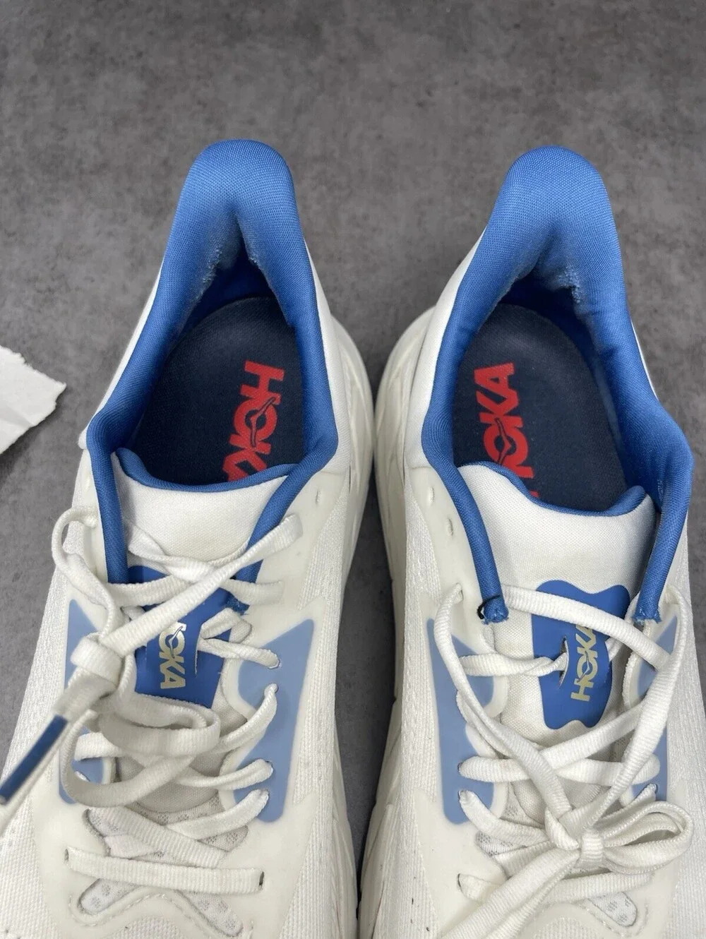 HOKA Arahi 7 Mens Size 12 White Virtual Blue Stability Running Walking Shoes